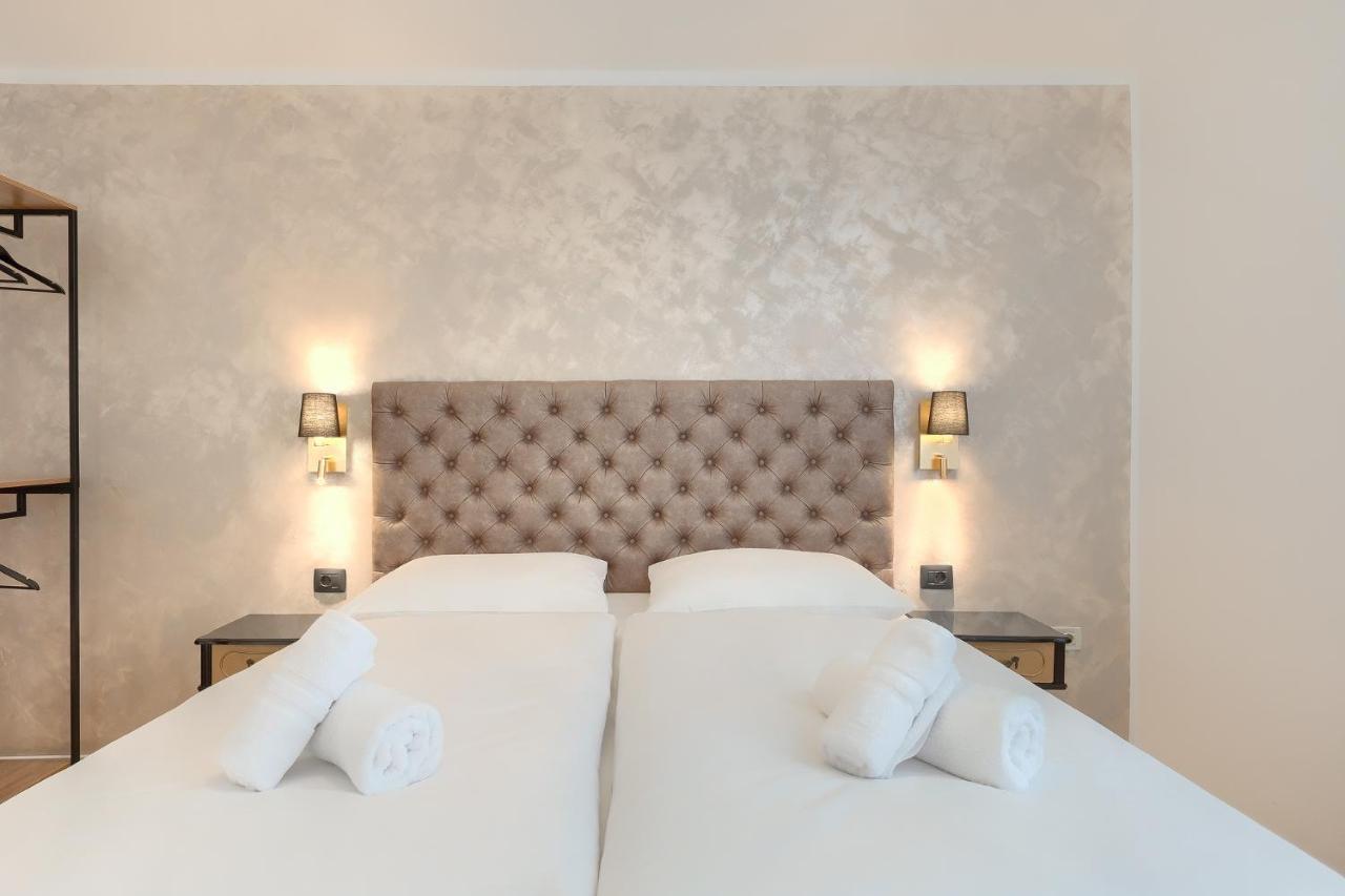 Calafati Apartment With Free Private Parking Риека Экстерьер фото